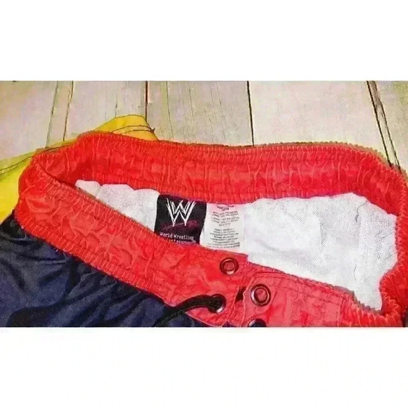 Licensed WORLD WRESTLING RAW Boys Teen Swim Surf Board WWR Shorts size L 14/16 - Picture 5 of 5